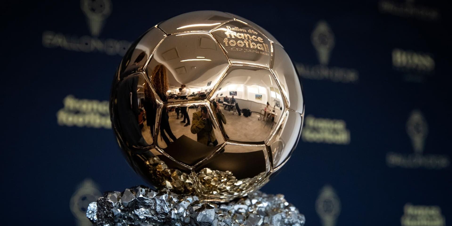 Discover card cover image